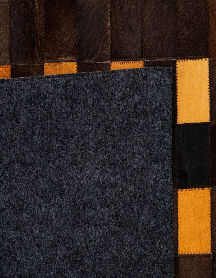 Detail image of 5' 2 x 8' Cowhide - Patchwork Rug