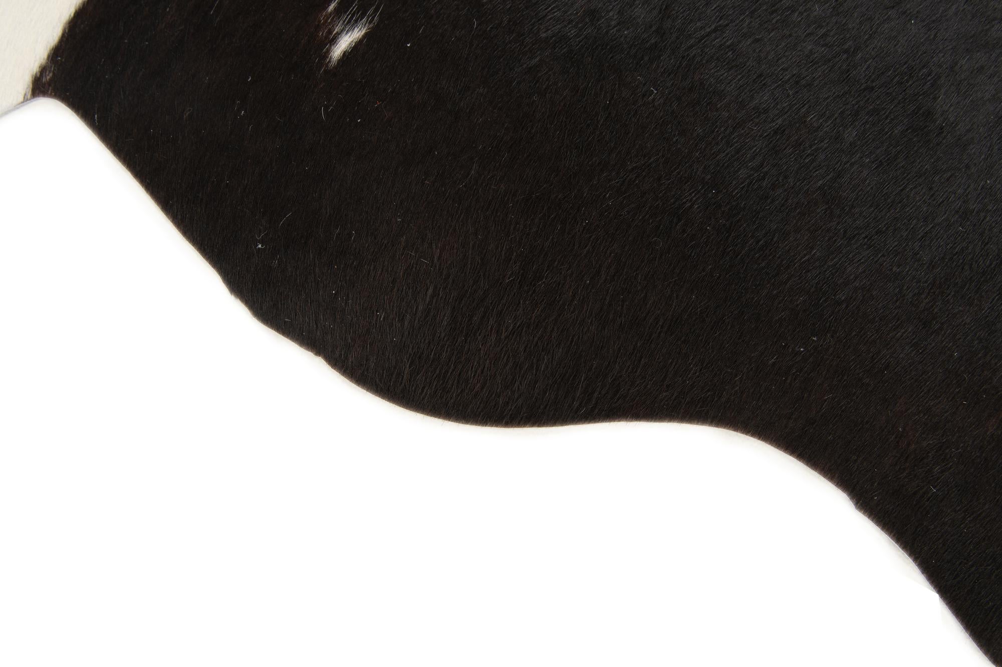 2' 1 x 2' 10 Cowhide Leather Rug