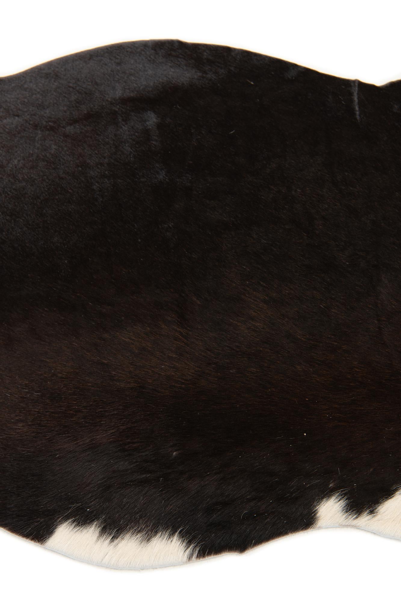 2' 1 x 2' 10 Cowhide Leather Rug
