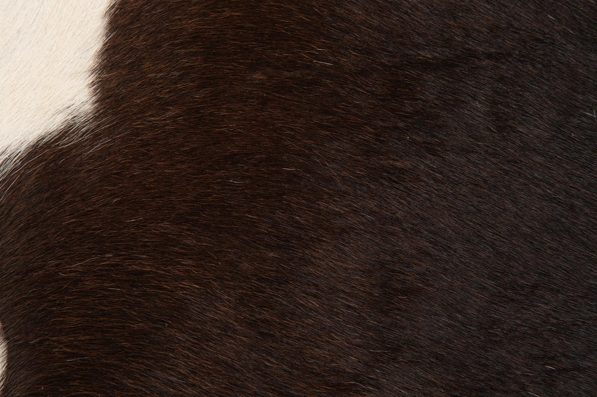 2' 1 x 2' 10 Cowhide Leather Rug