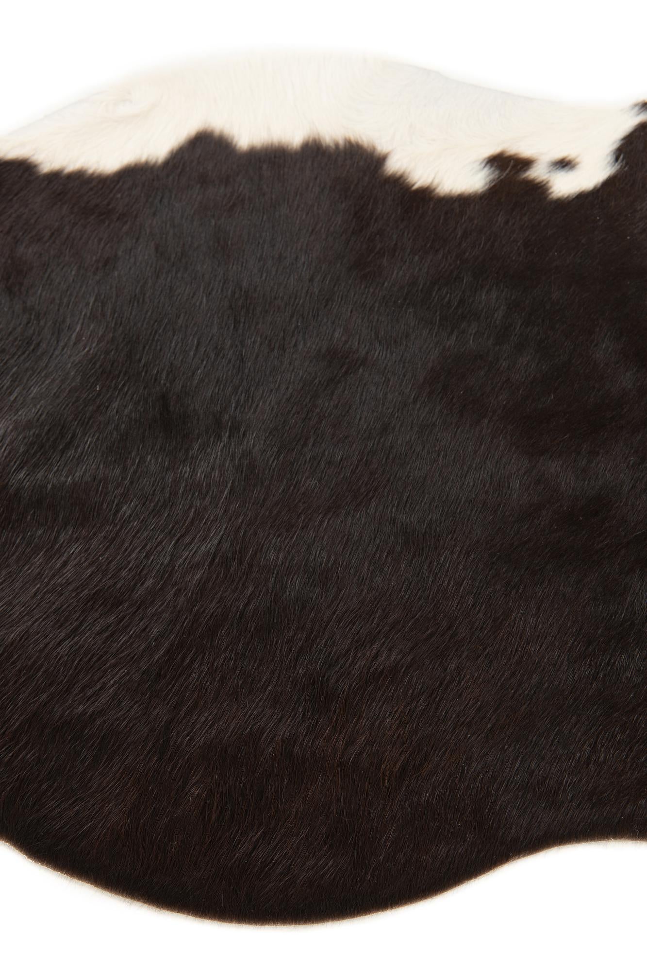 2' 1 x 2' 10 Cowhide Leather Rug
