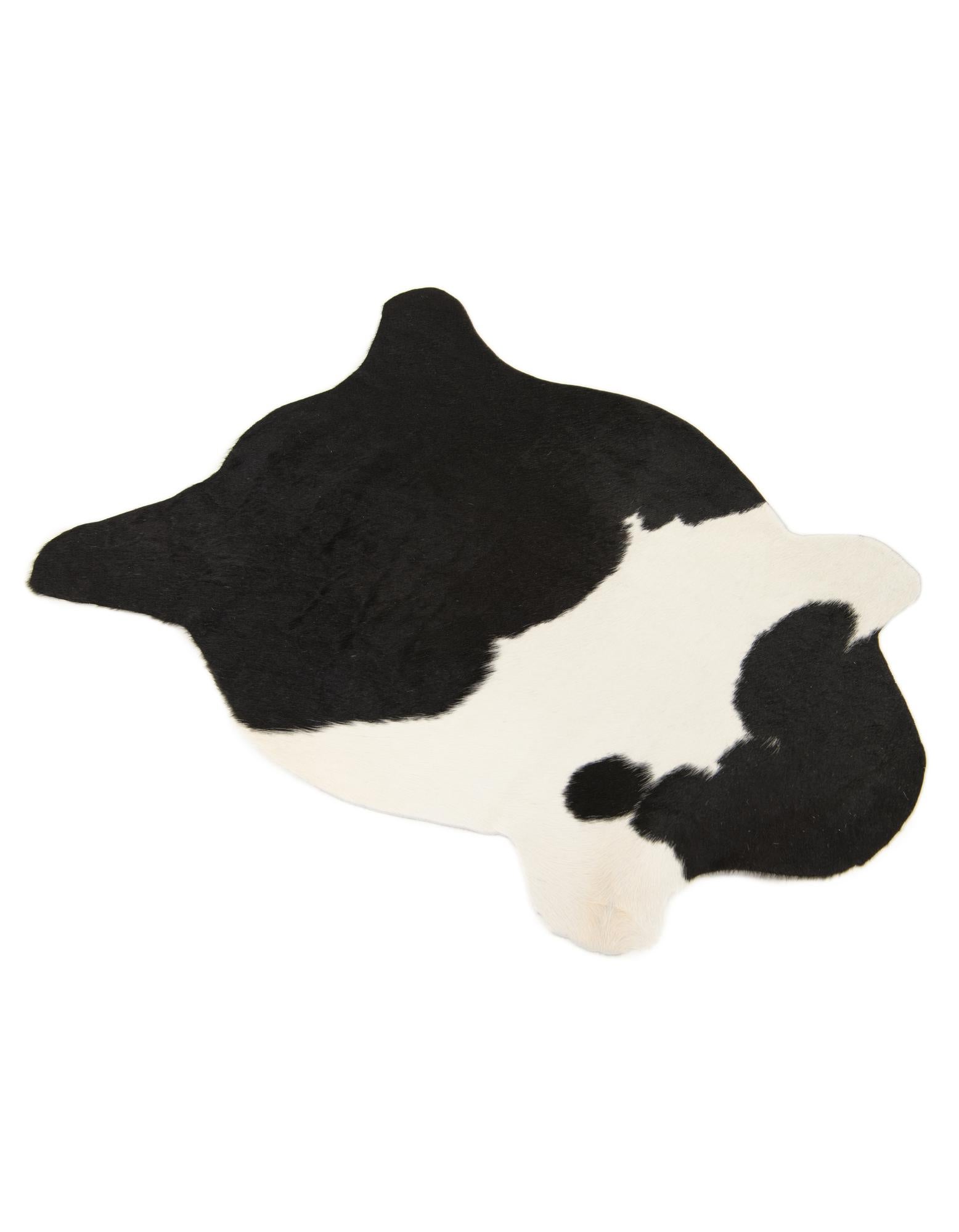 2' 2 x 2' 10 Cowhide Leather Rug