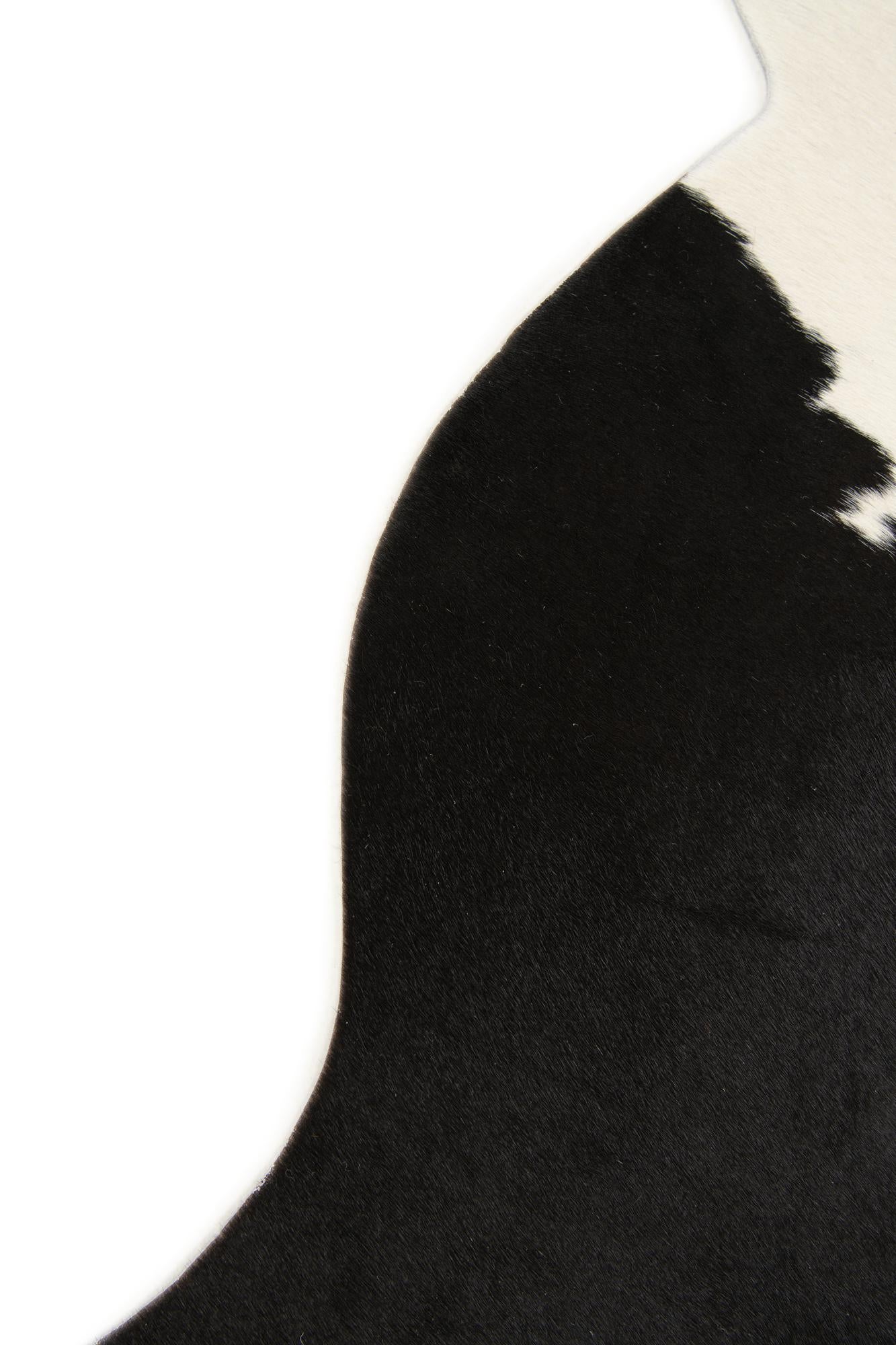 2' 2 x 2' 10 Cowhide Leather Rug