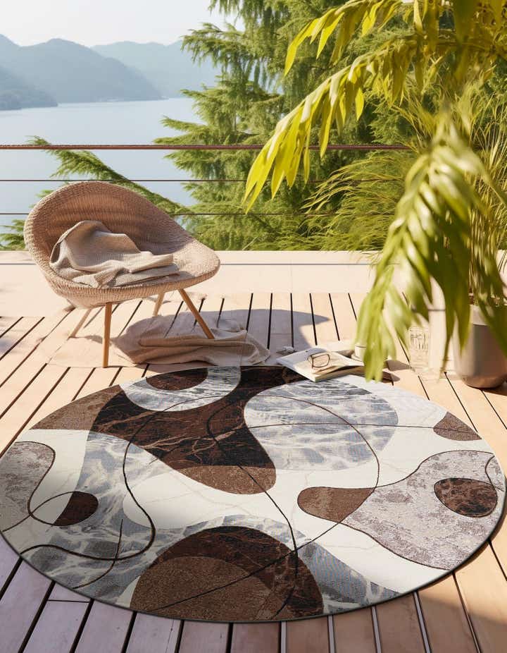 4' x 4' Easy-Clean Modern Indoor / Outdoor Round Rug