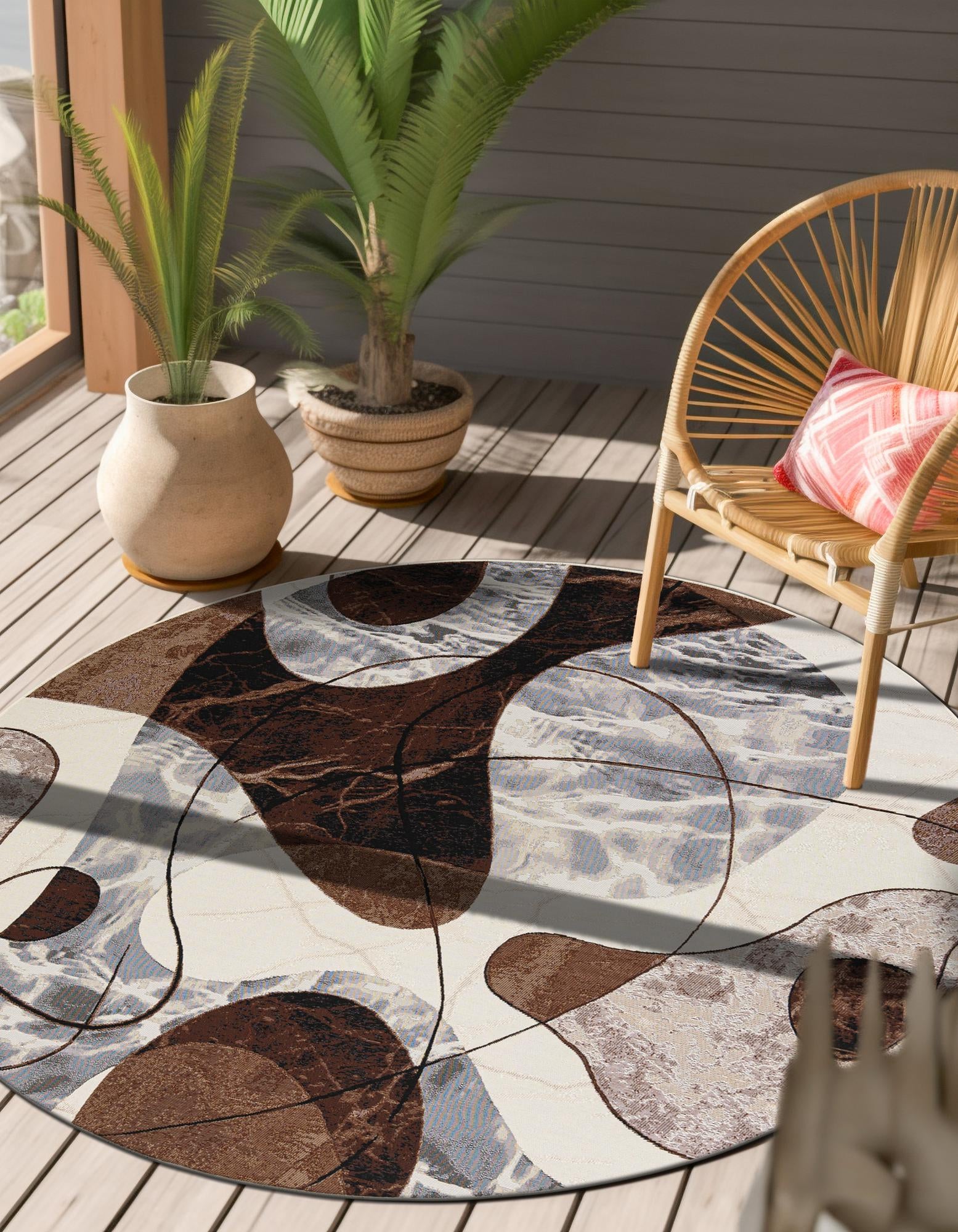 4' x 4' Easy-Clean Modern Indoor / Outdoor Round Rug