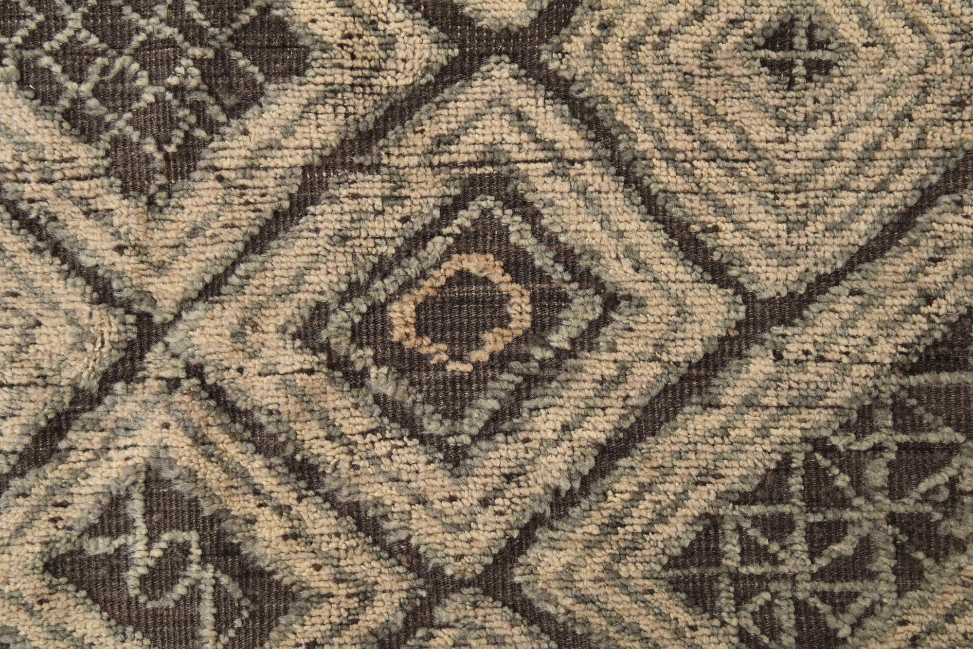 8' x 10' 2 Hand Knotted Darya Wool Rug