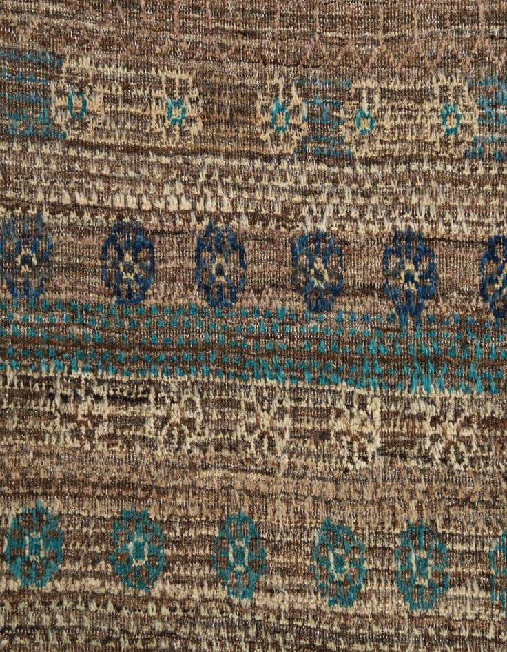 Detail image of 6' 5 x 9' 7  Hand Knotted Darya Wool Rug