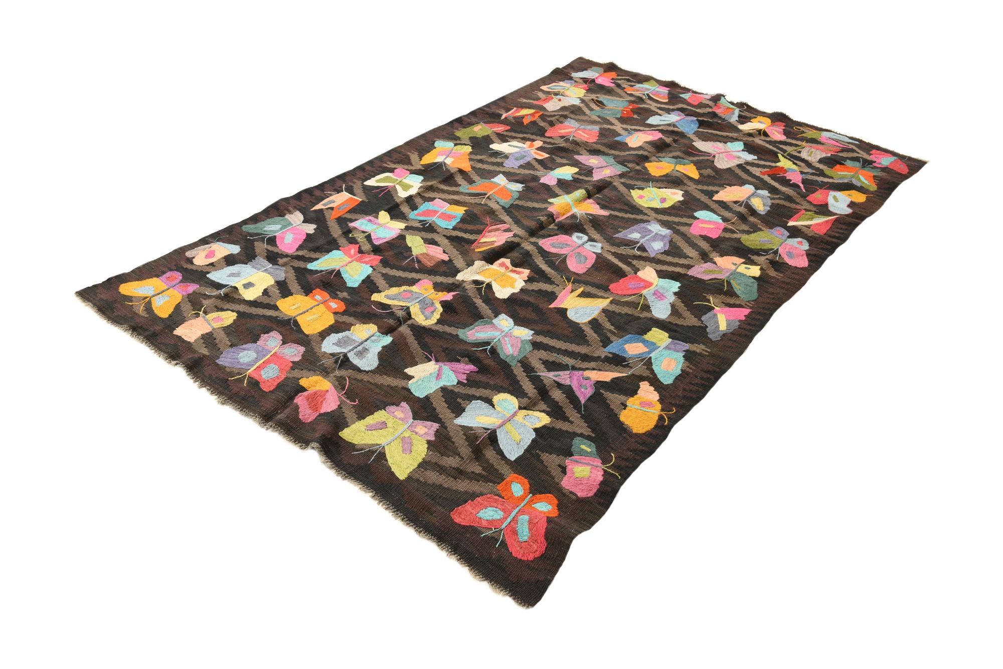 5' 3 x 8' 3 Hand Woven Kilim Suzani Wool Rug