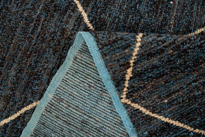 6' 1 x 9' 6 Hand Knotted Moroccan Wool Rug