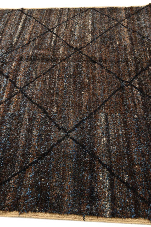 Detail image of 6' 4 x 9' 4 Hand Knotted Moroccan Wool Rug