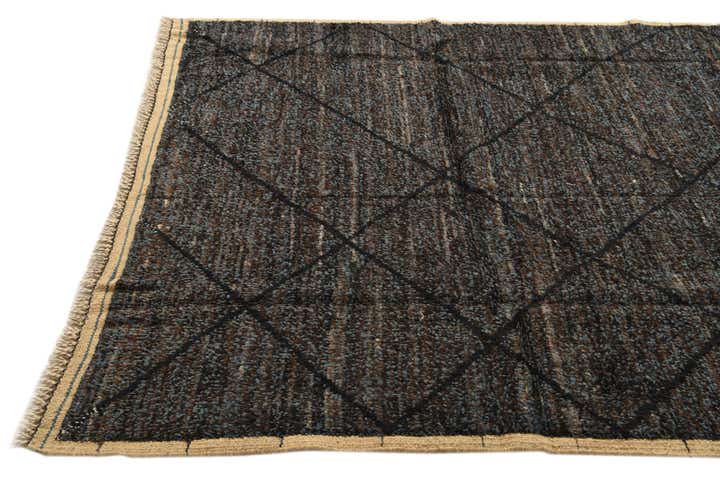 5' 11 x 9' 3 Hand Knotted Moroccan Wool Rug