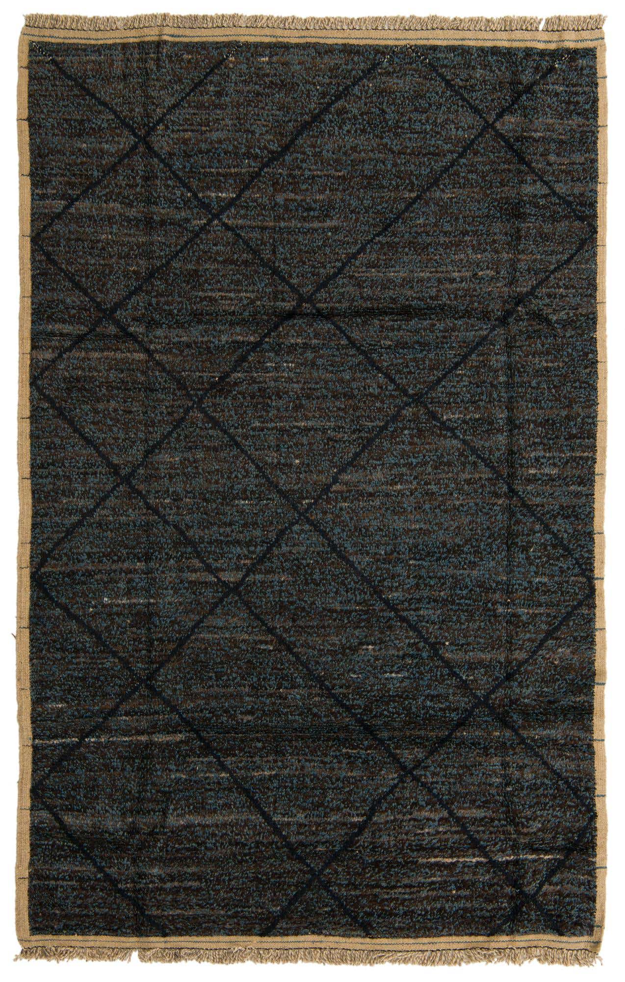 5' 11 x 9' 3 Hand Knotted Moroccan Wool Rug