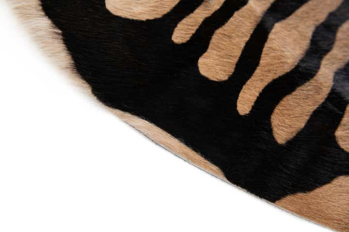6' 3 x 6' 7 Cowhide Leather Freeform Rug