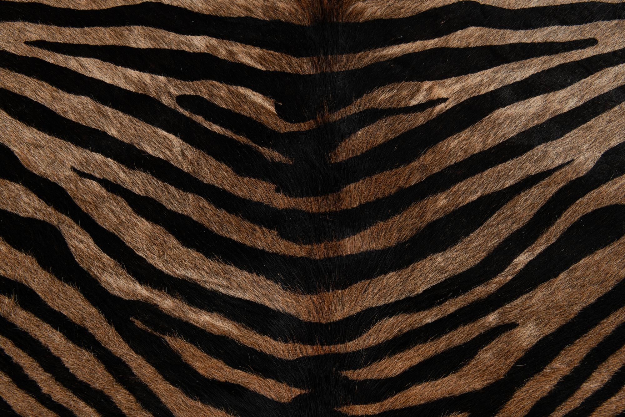 190cm x 200cm Cowhide Leather Alfombra Freeform