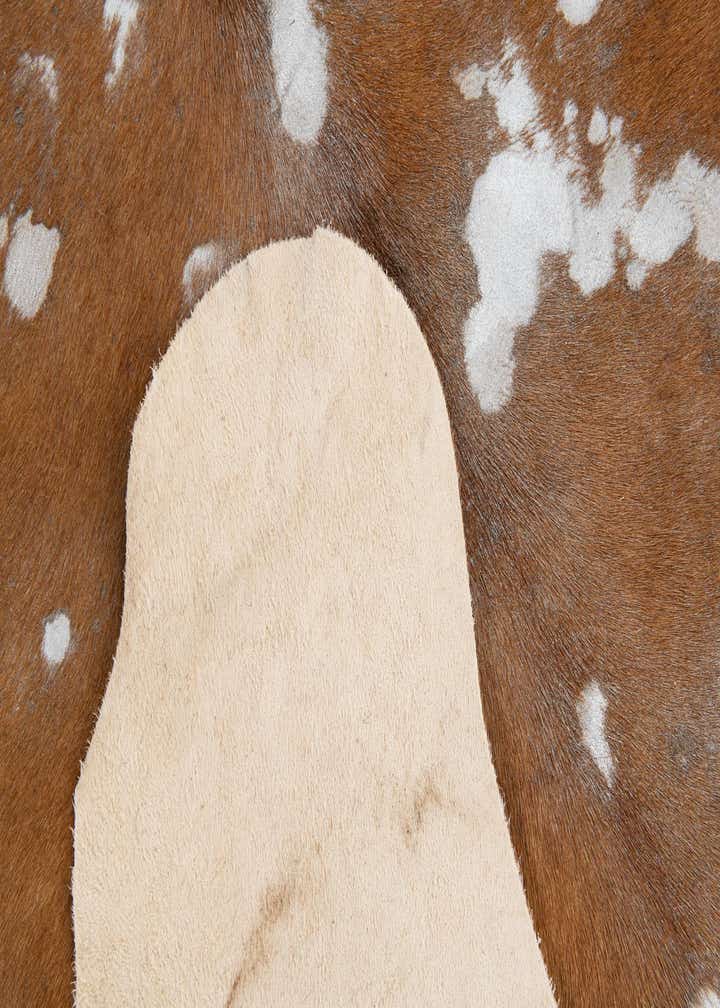 5' 10 x 6' 9 Cowhide Leather Freeform Rug