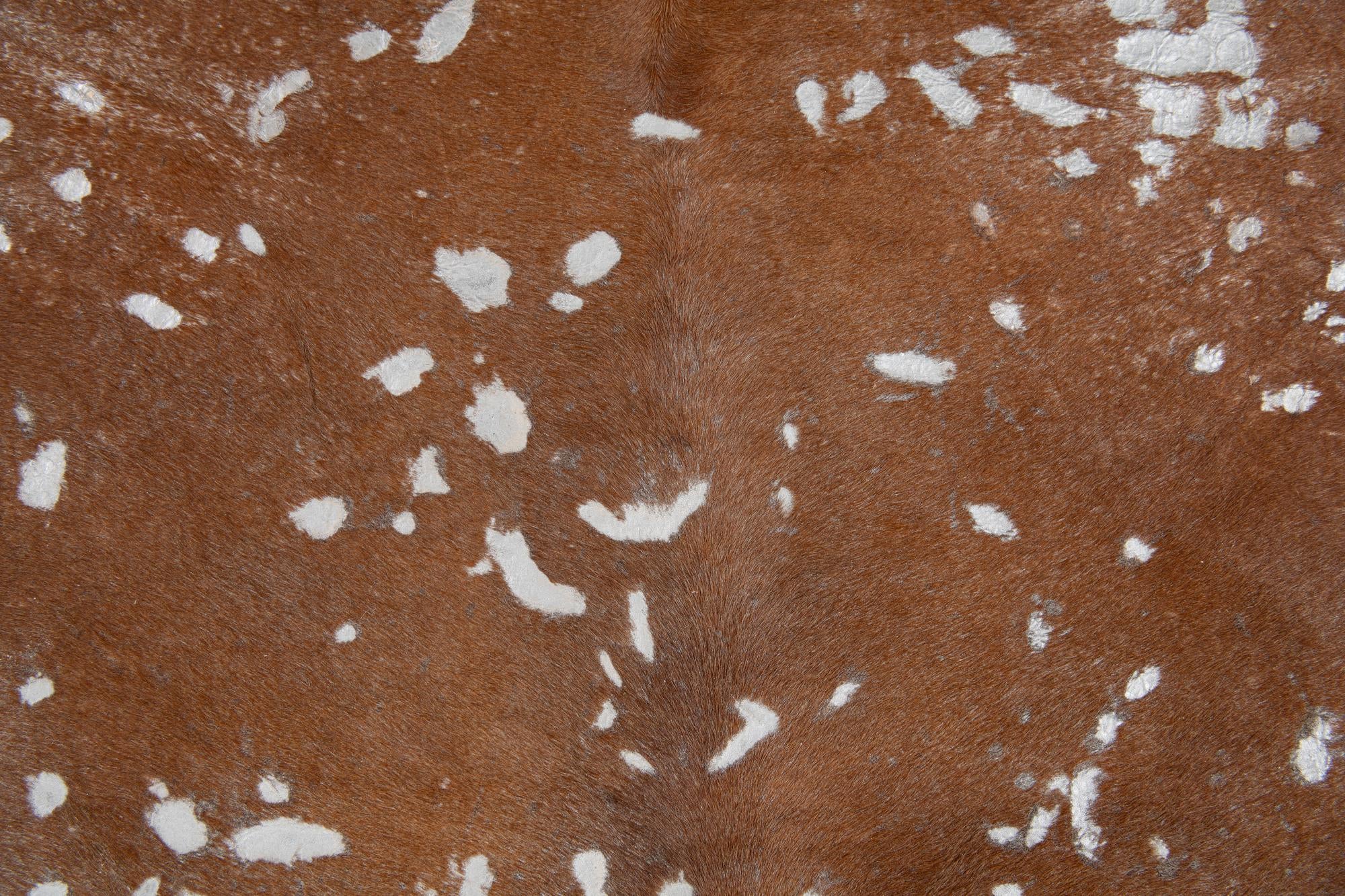 6' 2 x 6' 10 Cowhide Leather Freeform Rug
