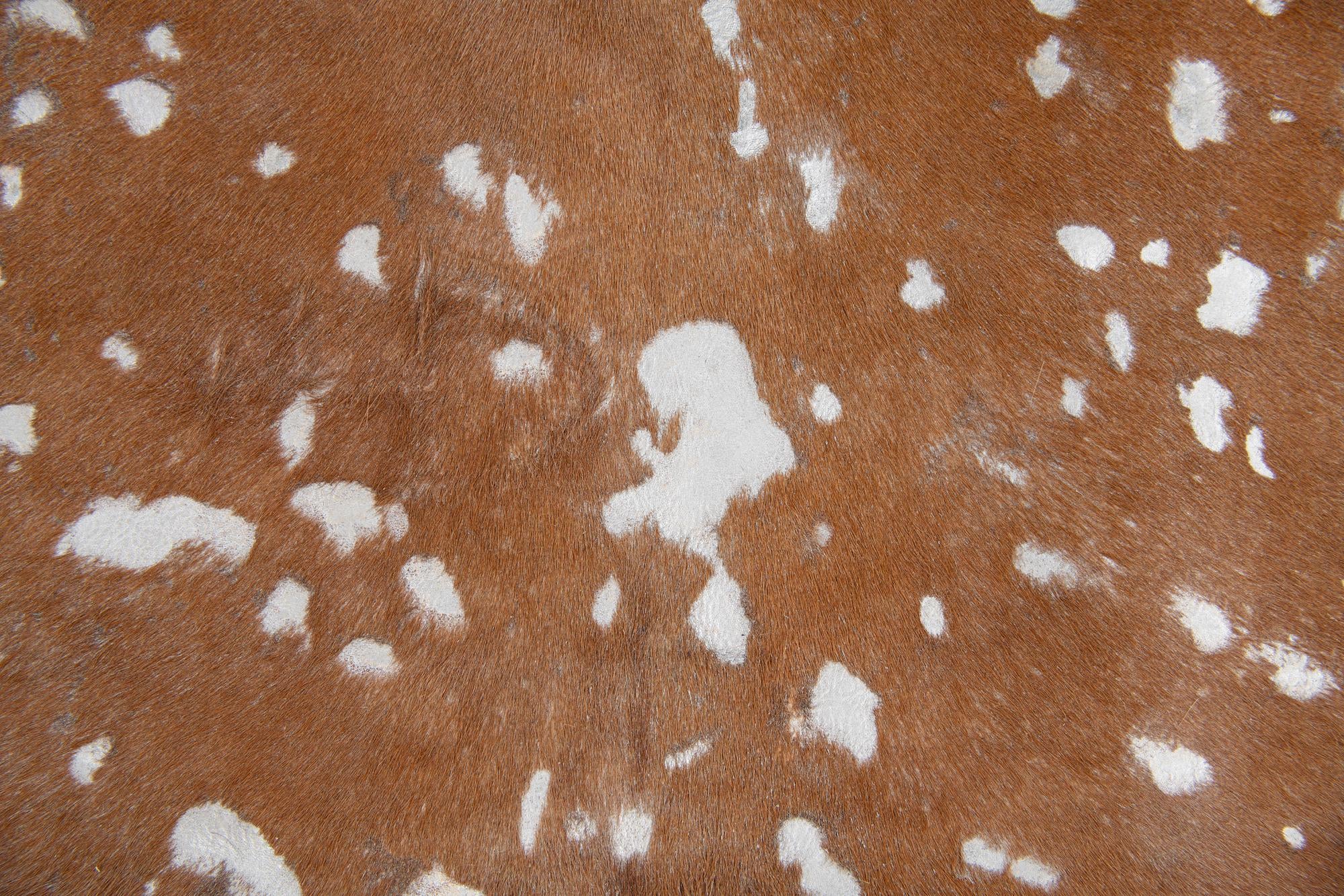 6' 2 x 6' 10 Cowhide Leather Freeform Rug