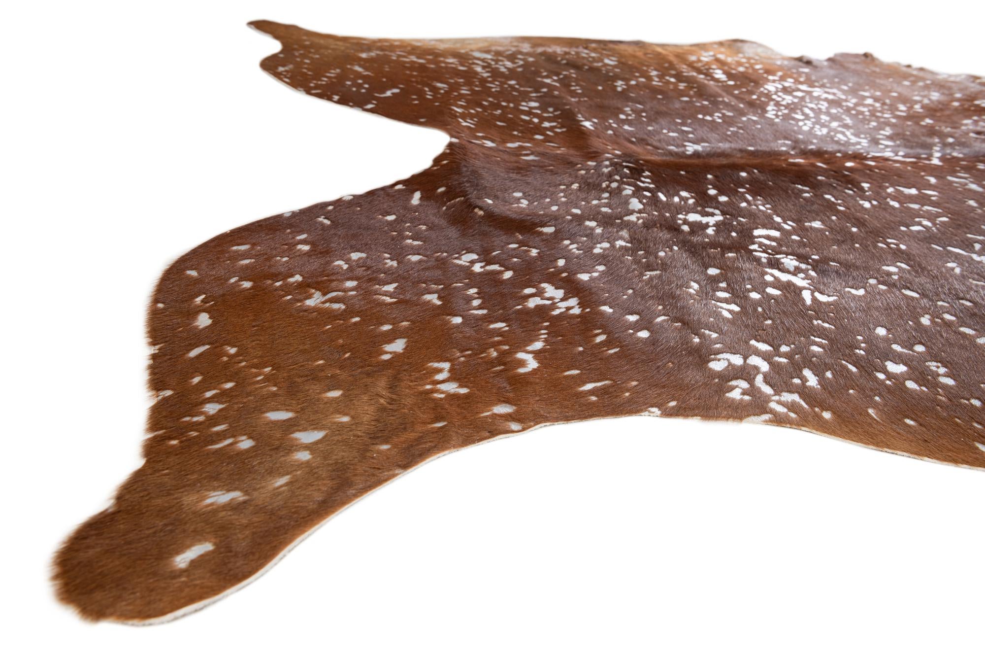 6' x 6' 9 Cowhide Leather Freeform Rug