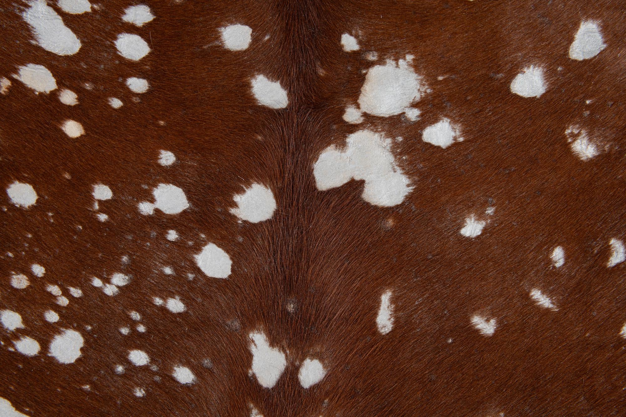 6' 5 x 7' 9 Cowhide Leather Freeform Rug