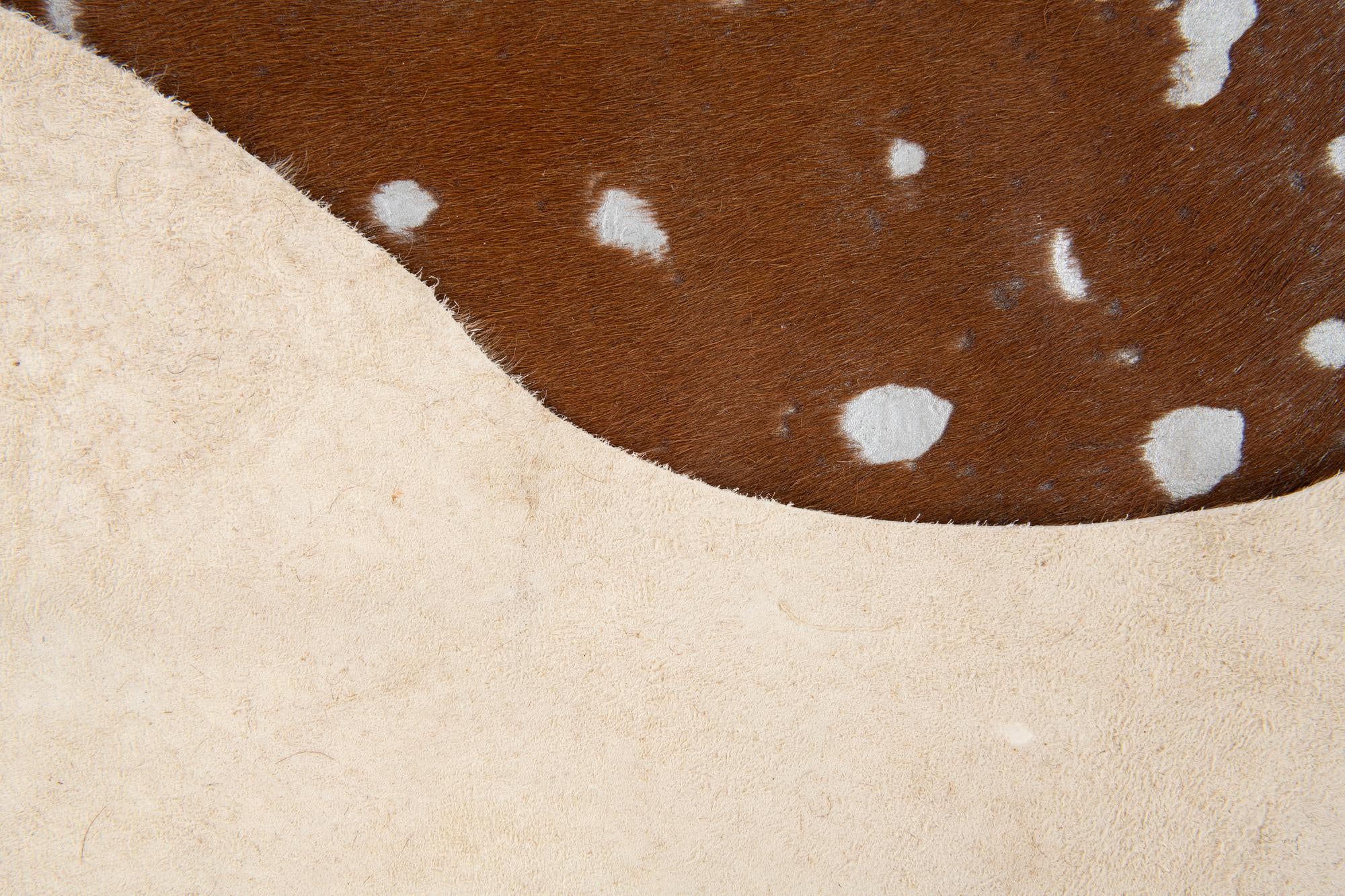 6' 5 x 7' 9 Cowhide Leather Freeform Rug