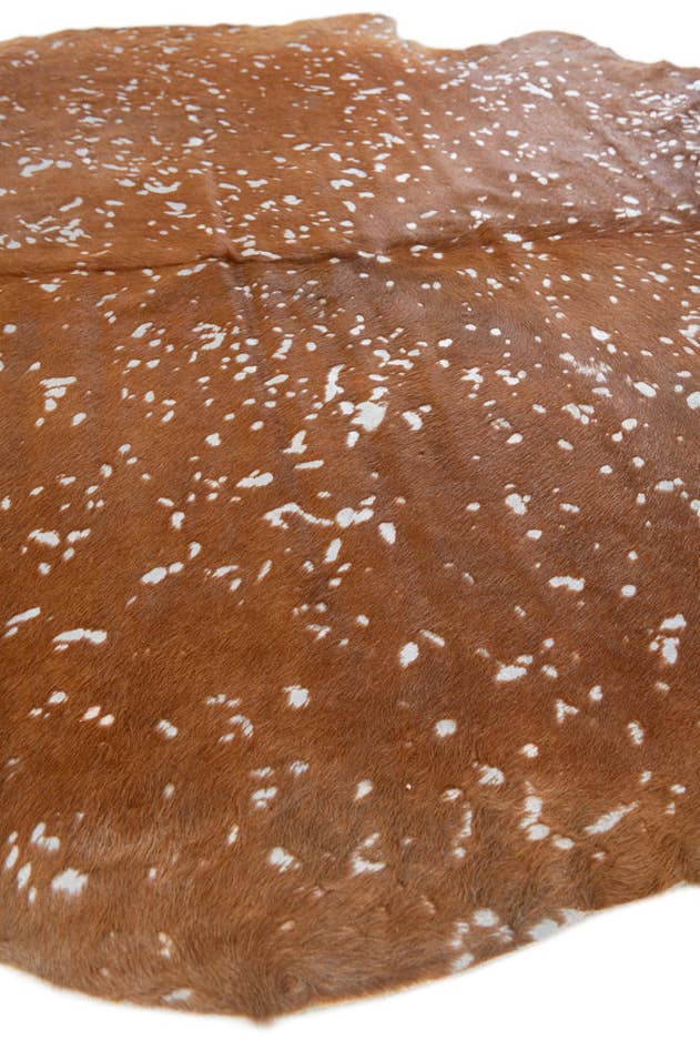 Detail image of 6' 9 x 7' Cowhide Leather Freeform Rug