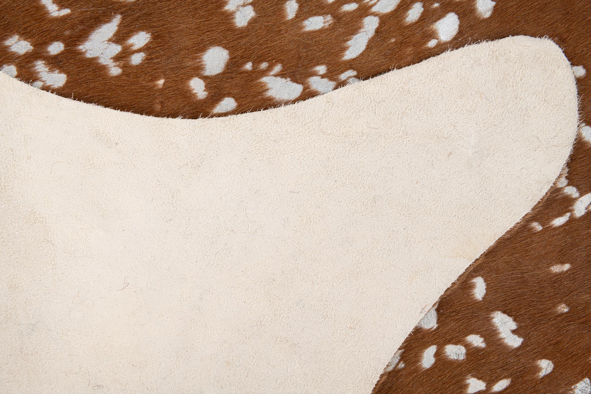 6' 9 x 7' Cowhide Leather Freeform Rug
