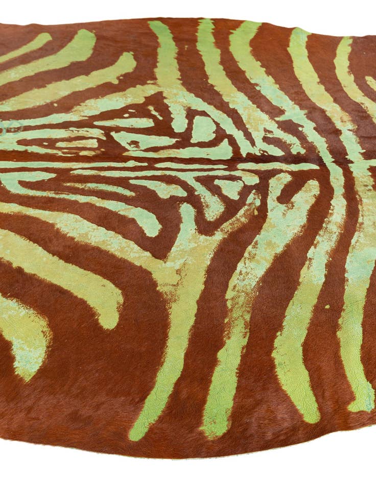 Detail image of 6' 3 x 6' 11 Cowhide Leather Freeform Rug