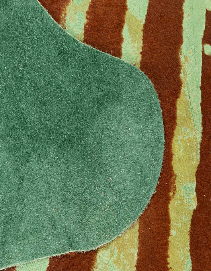 Detail image of 6' 3 x 6' 11 Cowhide Leather Freeform Rug