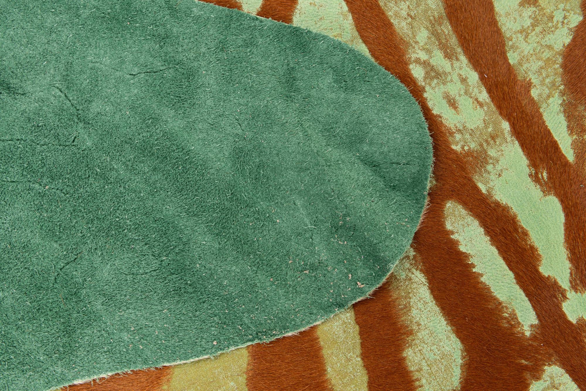 6' 9 x 7' 5 Cowhide Leather Freeform Rug