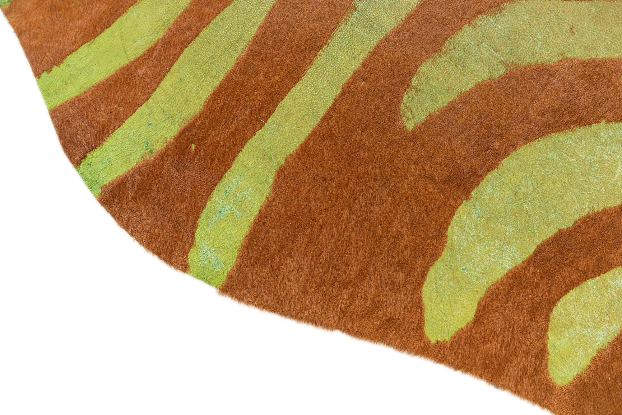 200cm x 220cm Cowhide Leather Alfombra Freeform