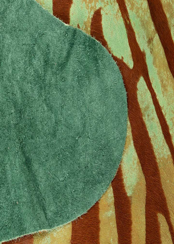 6' 6 x 6' 10 Cowhide Leather Freeform Rug