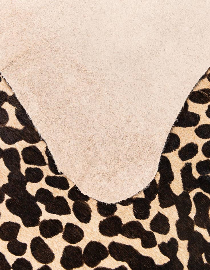 Detail image of 6' 2 x 6' 10 Cowhide Leather Freeform Rug