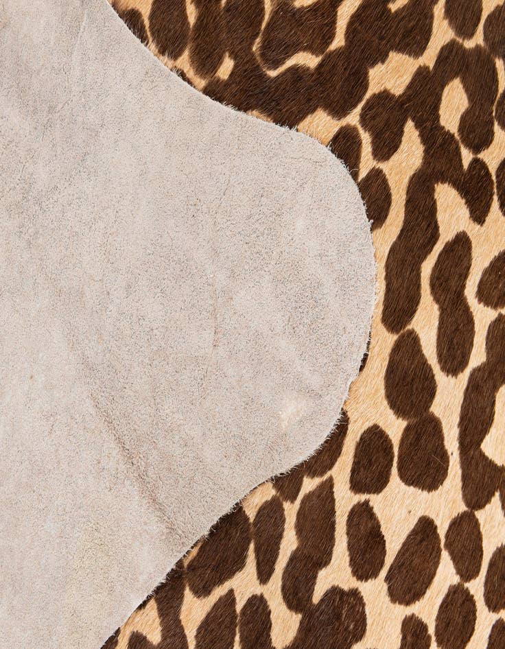 Detail image of 6' 3 x 6' 11 Cowhide Leather Freeform Rug