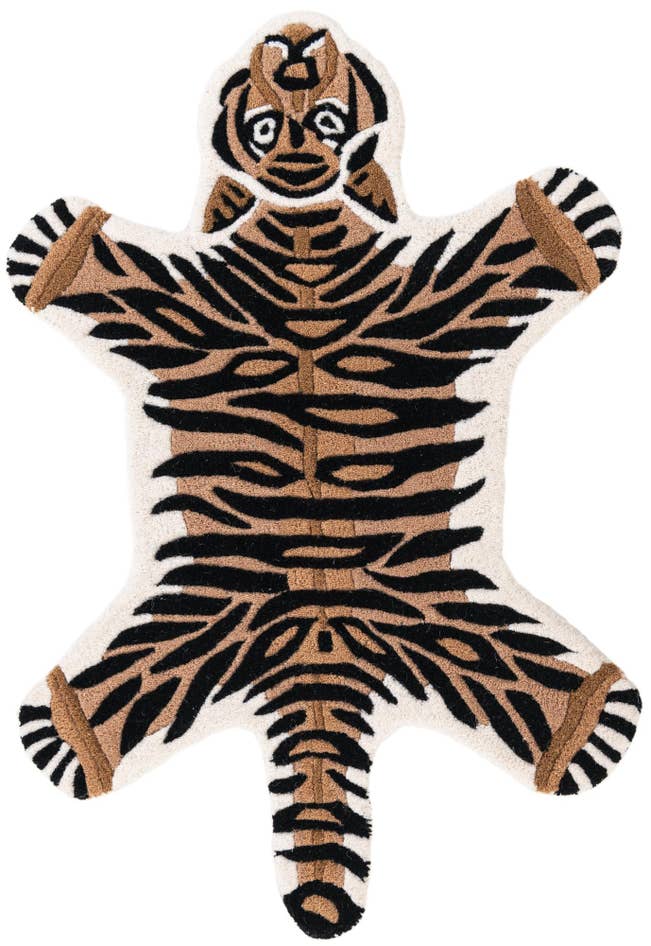 Detail image of 2' x 3' 1 Playtime Kids Wool Freeform Rug