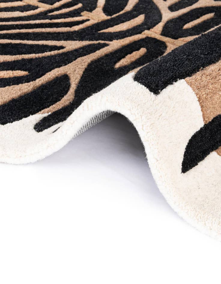 Detail image of 2' x 3' 1 Playtime Kids Wool Freeform Rug