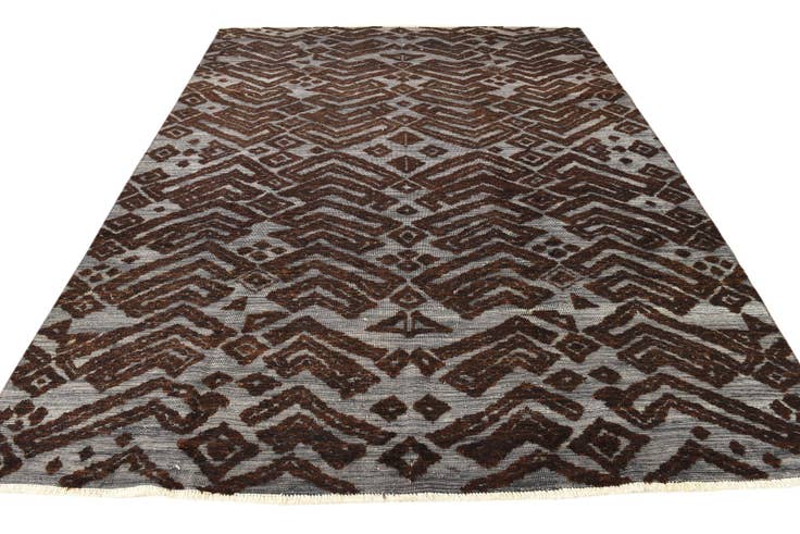 Detail image of 7' 11 x 10' 3 Hand Knotted Darya Wool Rug