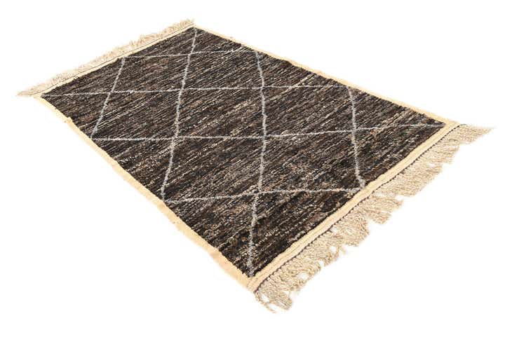 4' x 6' 7 Hand Knotted Moroccan Wool Rug