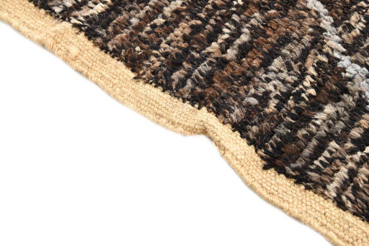 Detail image of 4' x 6' 7 Hand Knotted Moroccan Wool Rug