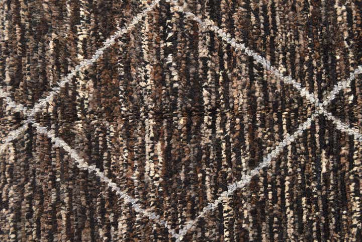 4' x 6' 7 Hand Knotted Moroccan Wool Rug