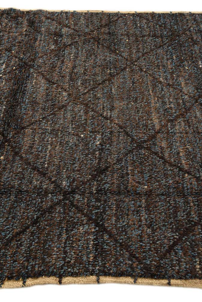 5' 10 x 8' 9 Hand Knotted Moroccan Wool Rug