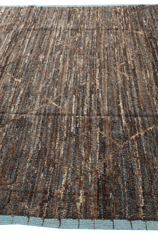 Detail image of 8' x 10' 6 Hand Knotted Moroccan Wool Rug
