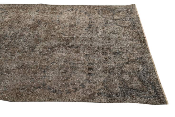 Detail image of 4' 8 x 7' 9 Hand Knotted Ultra Vintage Persian Wool Rug