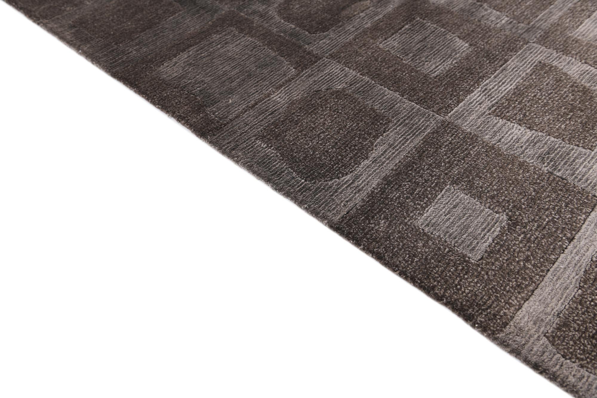 5' 9 x 8' Hand Knotted Darya Wool Rug