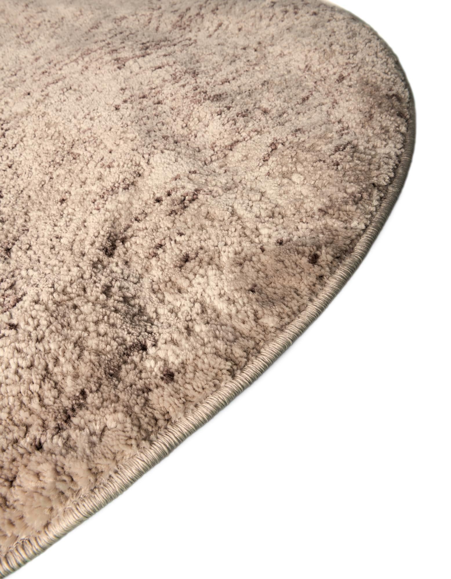5' x 8' Oasis Oval Rug