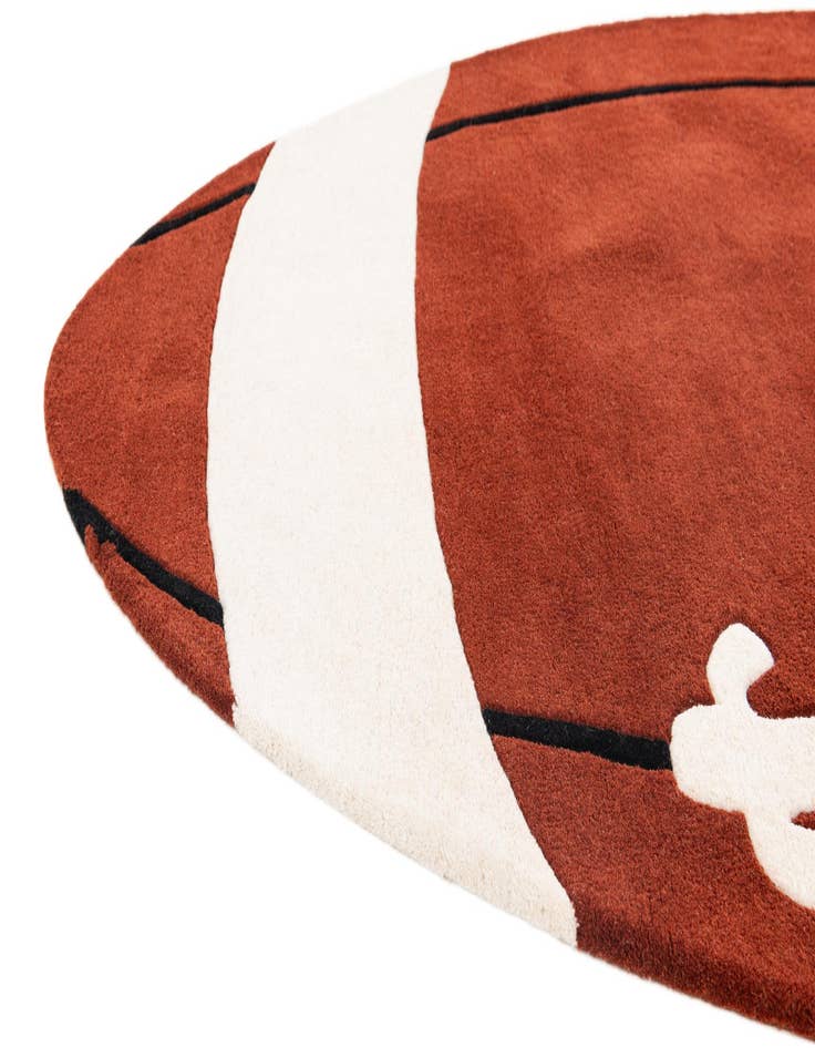 Detail image of 4' 6 x 7' 8 Playtime Kids Wool Oval Rug
