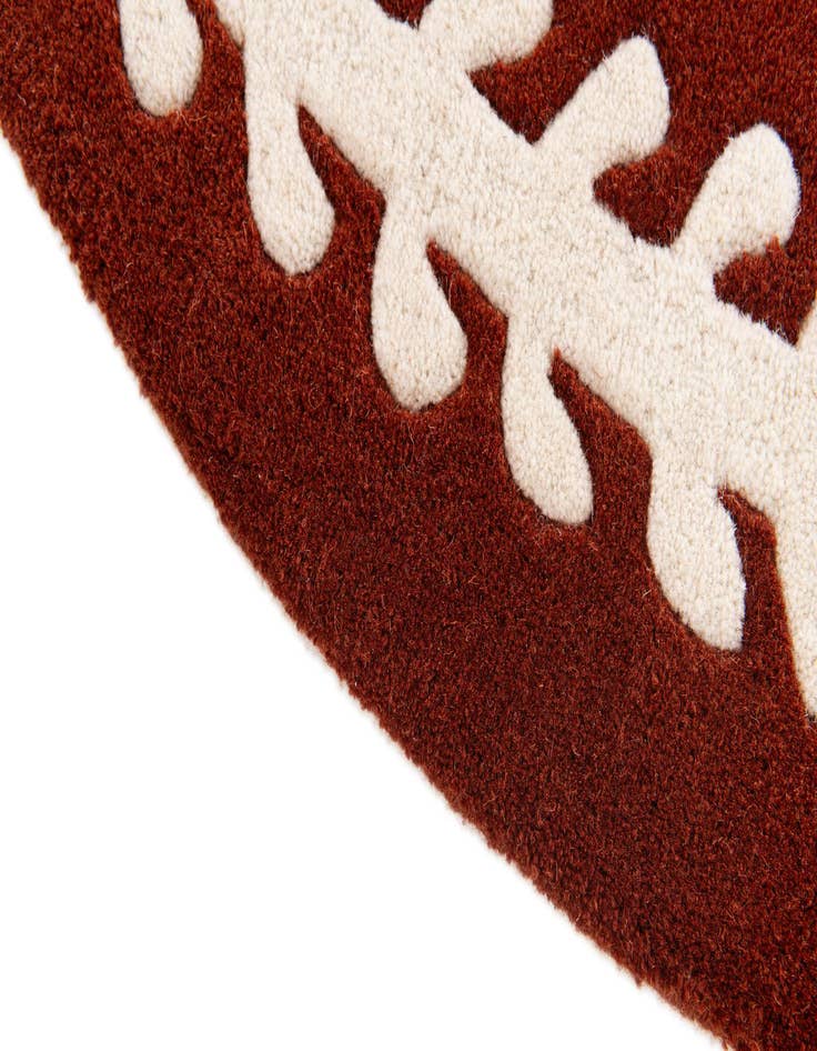 Detail image of 2' 4 x 4' Playtime Kids Wool Oval Rug