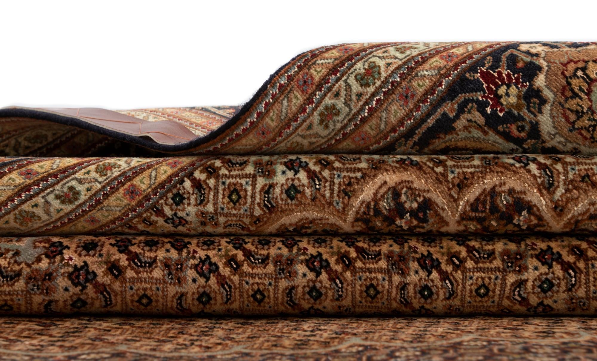 6' 6 x 9' 8 Tabriz Mahi Oval Rug