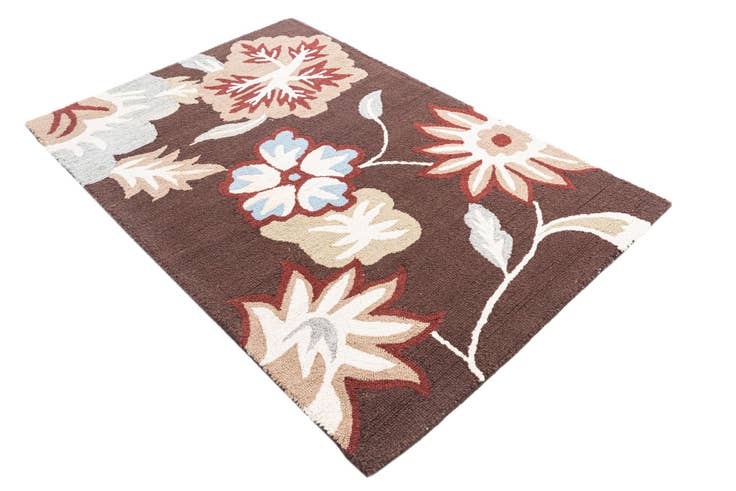 Detail image of 4' x 5' 10 Agra Rug