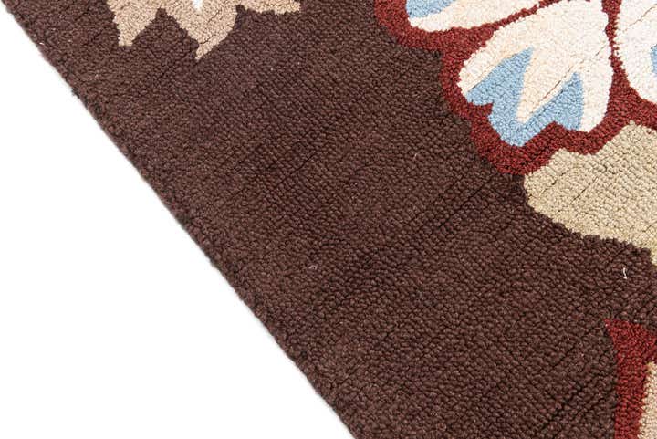 4' x 5' 10 Agra Rug
