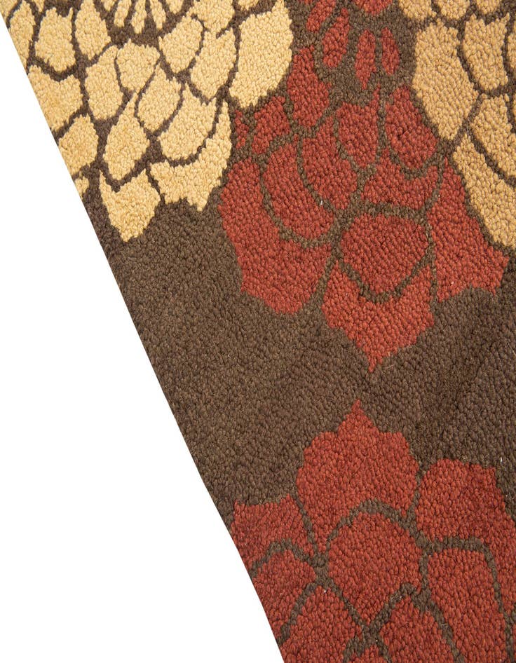 Detail image of 5' x 7' Agra Rug